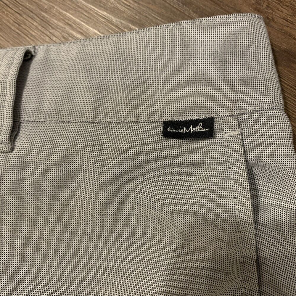 Travis Mathew Beck Shorts Mens Gray 34 Performance Stretch Golf Wicking Casual‎ - Picture 2 of 13